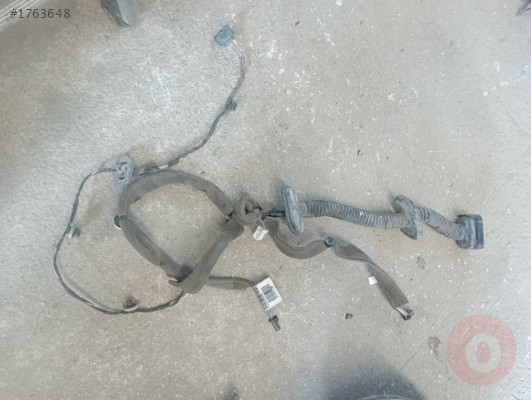 RENAULT FLUENCE SAĞ ÖN KAPI TESİSATI..241251577R