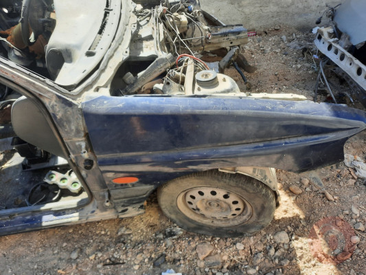 Ford escort sag ön çamurluk