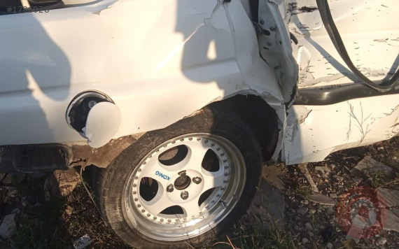 Ford escort 16v efi 1.6 çıkma sağ arka çelik jant
