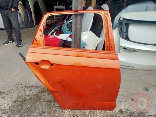 Polo Sağ Arka Kapı