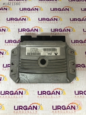 V29034179A 237102071R V42 RENAULT CLİO MOTOR BEYNİ VALEO ECU