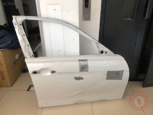 BMW 3 SERİSİ F30 SAĞ ÖN KAPI