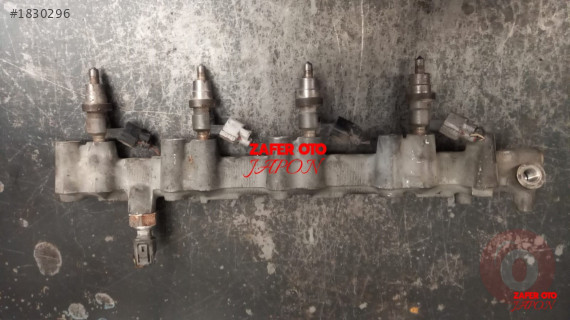 TOYOTA - AVENSİS / 1AZ 2.0 YAKIT RAİL BORUSU