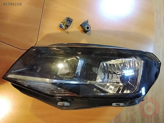 2K1941015B Volkswagen caddy 16/20 sol far siyah zemin çıkma