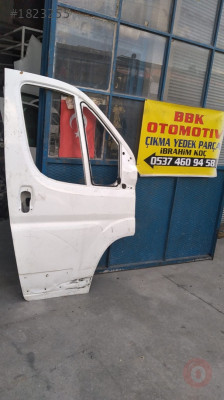 Citroen jumper çıkma sağ ön kapı az hasarlı