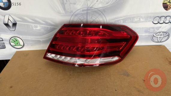 MERCEDES E200 212 KASA SAĞ DIŞ STOP ÇIKMA ORJİNAL