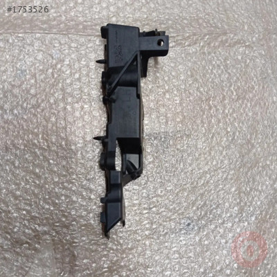 4G0807283 ÖN TAMPON TUTUCU BRAKETİ SOL AUDİ A6 2011>>2018