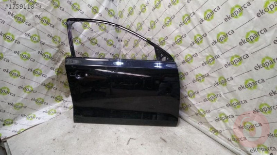 VOLKSWAGEN JETTA 2011 2019 SAĞ ÖN KAPI 5C6831056