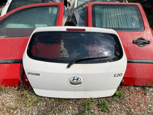HYUNDAİ İ20 BAGAJ KAPAĞI