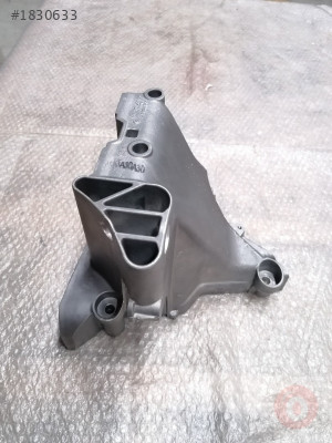 04C199207BH 04C199207AD MOTOR DESTEK BRAKETİ