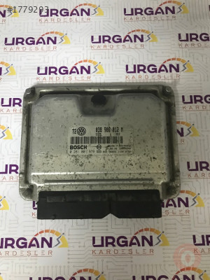 0281001979 038906012M V.W GOLF MOTOR BEYNİ BOSCH ECU