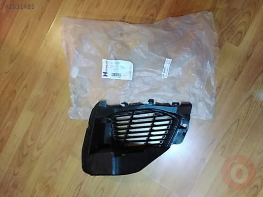 Peugeot 3008 sağ ön tampon köşe Izgara ithalsıfır 1617975680