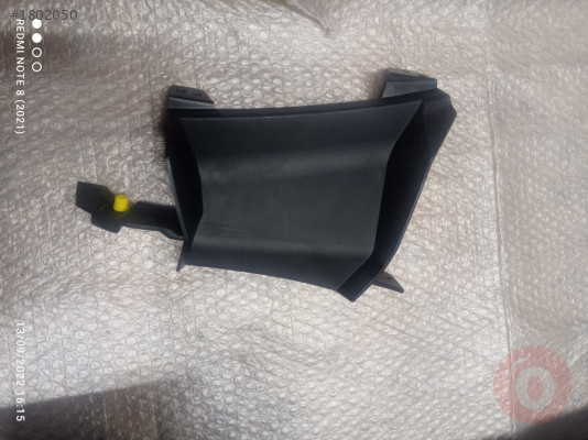 8W0121763D TAMPON BRAKETİ SOL ÖN FARKLI ÜRÜN SEÇENEKLERİ İÇİ