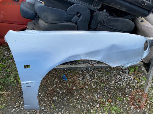 TOYOTA COROLLA SAĞ ÖN ÇAMURLUK