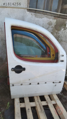 fiat doblo çıkma sağ ön kapı