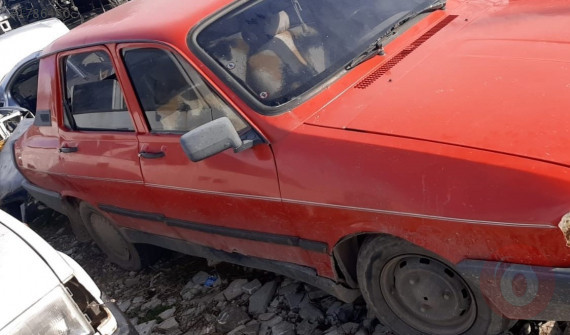 1993 renault toros çıkma sağ yan panel