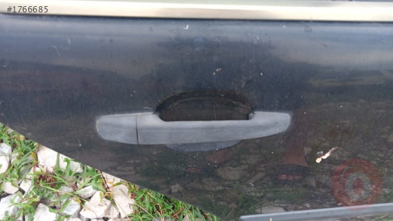 mercedes e220 çıkma sağ arka dış kapı kolu