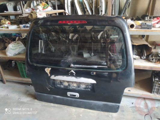 Citroen Berlingo bagaj kapağı 2004