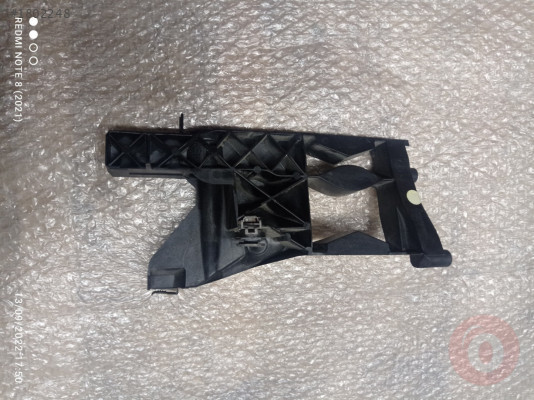 4G0805608A FAR YUVASI SAĞ AUDİ A6 2013>>2018 FARKLI ÜRÜN SEÇ