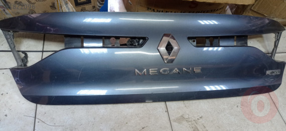 Megane 4,bagaj dıs döşemesi orijinal çıkma