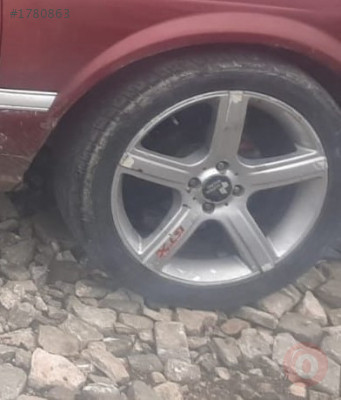 1983 model honda accord 1.6 çıkma sağ ön jant lastik