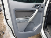 ford ranger 2014 orjinal sol arka  kapı döşemesi (son fiyat)