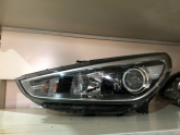 Oto Çıkma Parça / Hyundai / i30 / Far & Stop / Sol Ön Far / Çıkma Parça 
