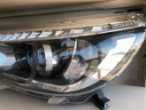 Oto Çıkma Parça / Toyota / Hilux / Far & Stop / Sol Ön Far / Çıkma Parça 