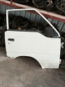 MITSUBISHI L300 93/01 SAĞ ÖN KAPI