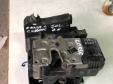Oto Çıkma Parça / Opel / Corsa / Kaporta & Karoser / Kapı Kilidi / Çıkma Parça 