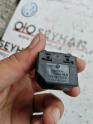 Oto Çıkma Parça / Volkswagen / Bora / Oto Cam / Cam Düğmesi / Çıkma Parça 