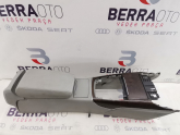 Oto Çıkma Parça / Audi / A6 / Koltuk & Döşeme / Orta Konsol / Çıkma Parça 