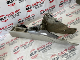 Oto Çıkma Parça / Ford / Focus / Koltuk & Döşeme / Orta Konsol / Çıkma Parça 