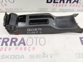 Oto Çıkma Parça / Volkswagen / Bora / Koltuk & Döşeme / Orta Konsol / Çıkma Parça 