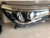 Oto Çıkma Parça / Toyota / Hilux / Far & Stop / Sol Ön Far / Çıkma Parça 