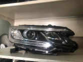 Oto Çıkma Parça / Honda / CR-V / Far & Stop / Sağ Ön Far / Çıkma Parça 