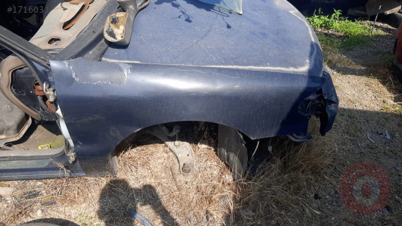 kia clarus çıkma sağ ön çamurluk