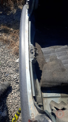 renault r19 kesme arka panel
