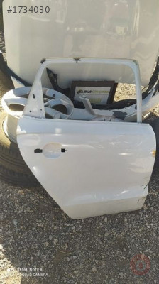 Volkswagen Polo 2014  sağ arka kapı çıkma