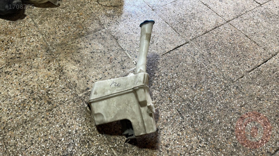 2014 HYUNDAİ i20 CAM SİLGİ SU DEPOSU ORJ ÇIKMA