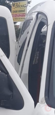 2000 model citroen berlingo 1.9 dizel çıkma sağ sürgü kapı