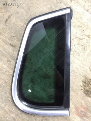 VW TİGUAN 08-15 KELEBEK CAMI ARKA SAĞ 5N0845042S