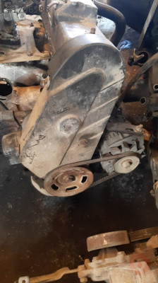 lada samara 1.5 çıkma triger kapak