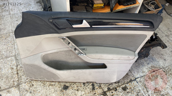2012-17 VW GOLF 7 SAĞ ÖN  KAPI DÖŞEMESİ ORJ ÇIKMA