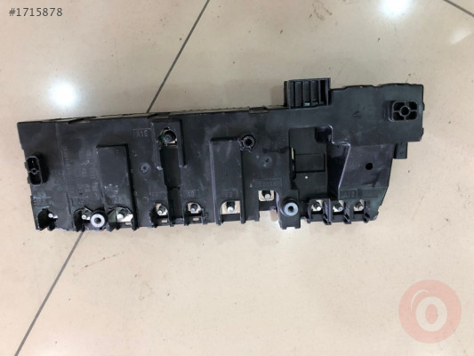 MERCEDES VİTO W447 SİGORTA KUTUSU A4475407880