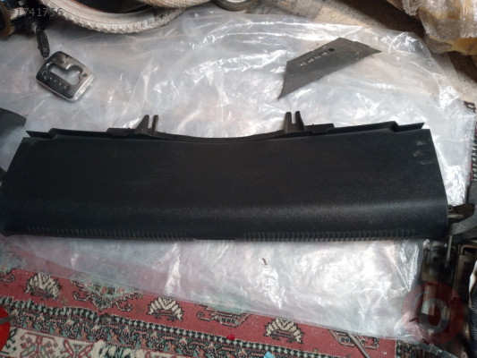 Audi A4 arka panel doseme8E5 863 471D