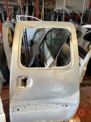 RENAULT KANGOO ORJINAL ÇIKMA SÜRGULU SOL KAPİ GÜL OTOMOTIV