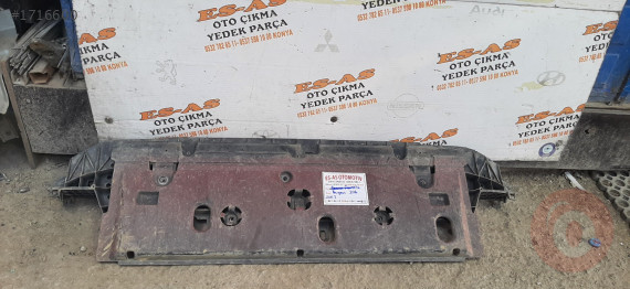 Peugeot 206 tampon plastik 2003