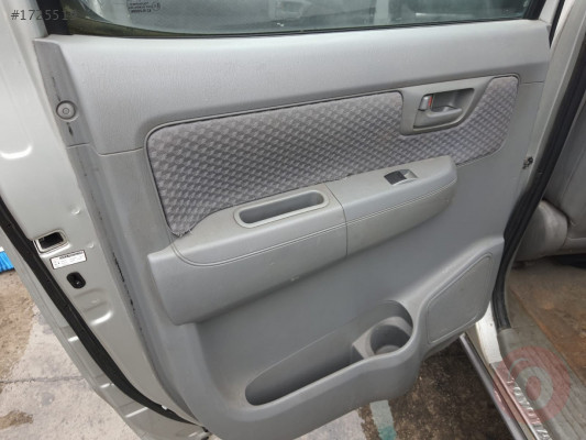 toyota hilux 2008 sol arka kapı döşemesi (son fiyat)