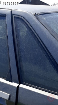 renault r21 çıkma sol arka kelebek camı